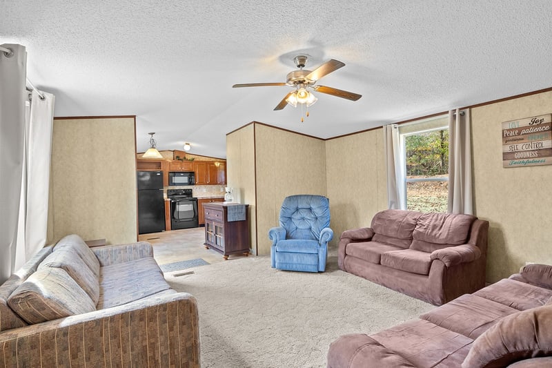 1533 Little Bartons Creek Rd, Cumberland Furnace, TN 37051