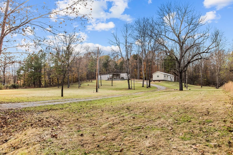 1533 Little Bartons Creek Rd, Cumberland Furnace, TN 37051