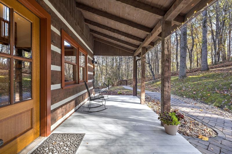 736 Mount Pleasant Rd, Kingston Springs, TN 37082