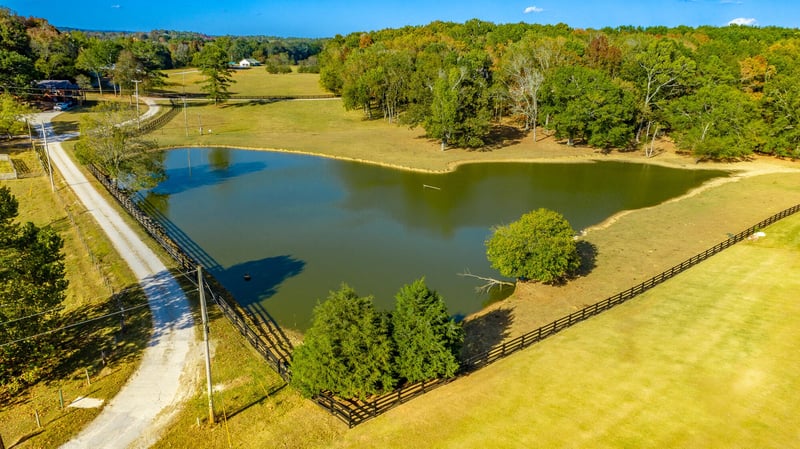 349 Boot Hill Ln, Chickamauga, GA 30707
