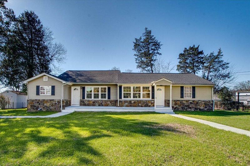 1910 Burma Rd, Rossville, GA 30741