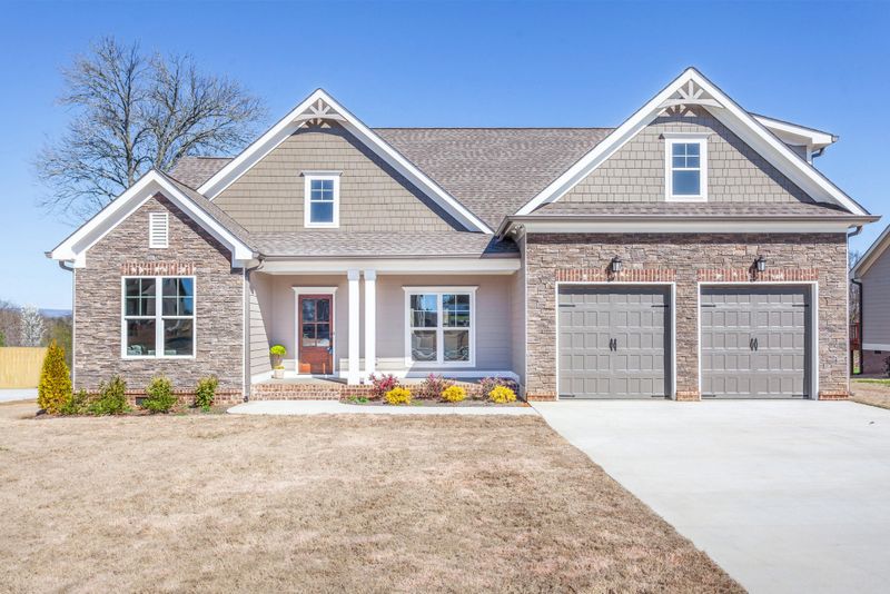 218 Stones Throw Ln, Chickamauga, GA 30707