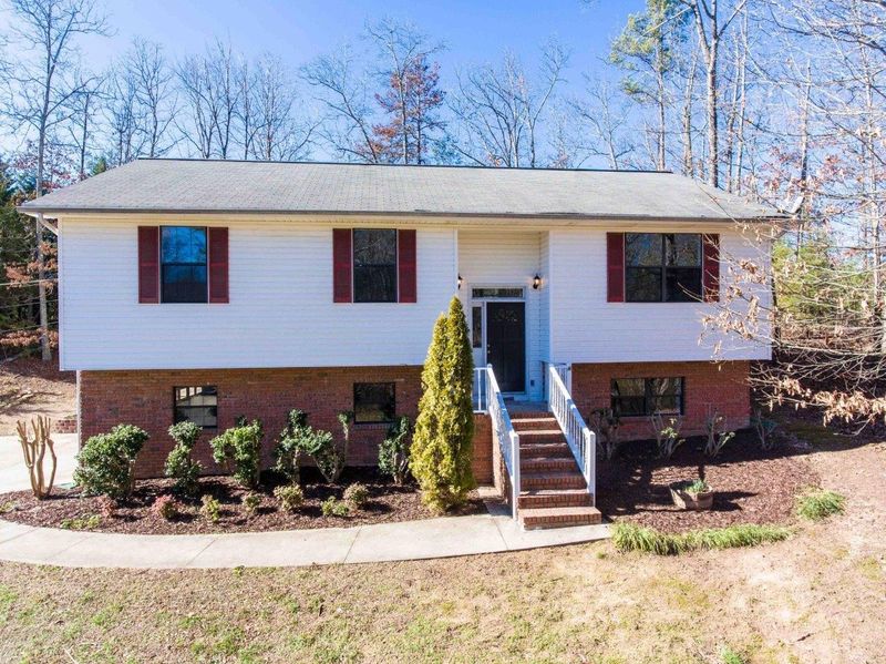 200 Gilbert Rd, Ringgold, GA 30736