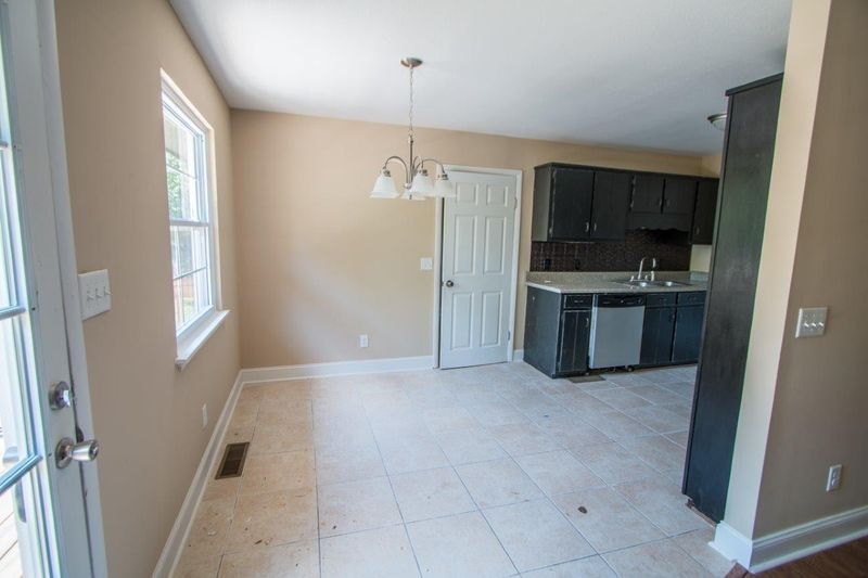 14 Gwen Dr, Ringgold, GA 30736