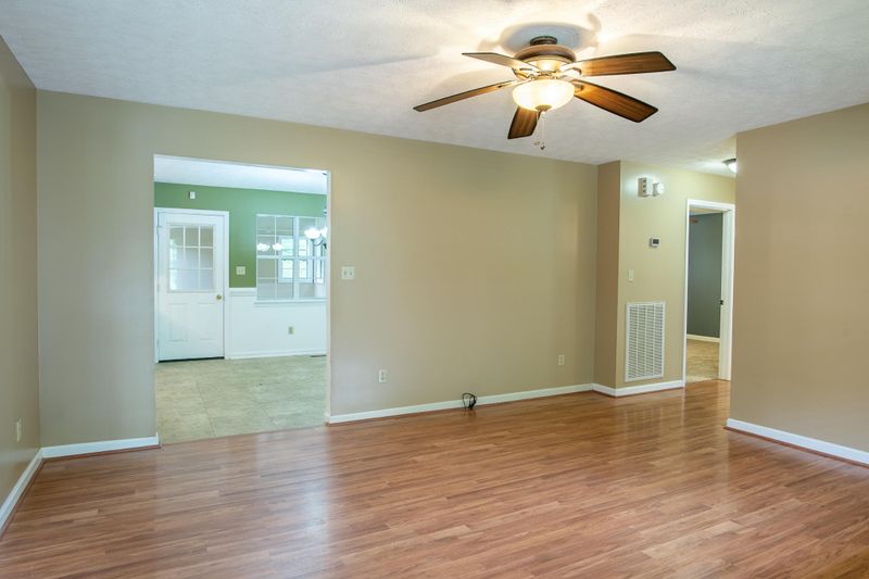 34 Maria Ct, Ringgold, GA 30736