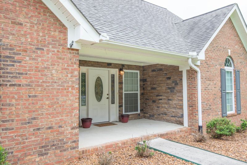 295 Roy Bird Rd, Rock Spring, GA 30739