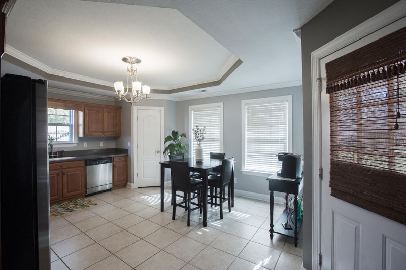11 Cripple Creek Dr, Ringgold, GA 30736