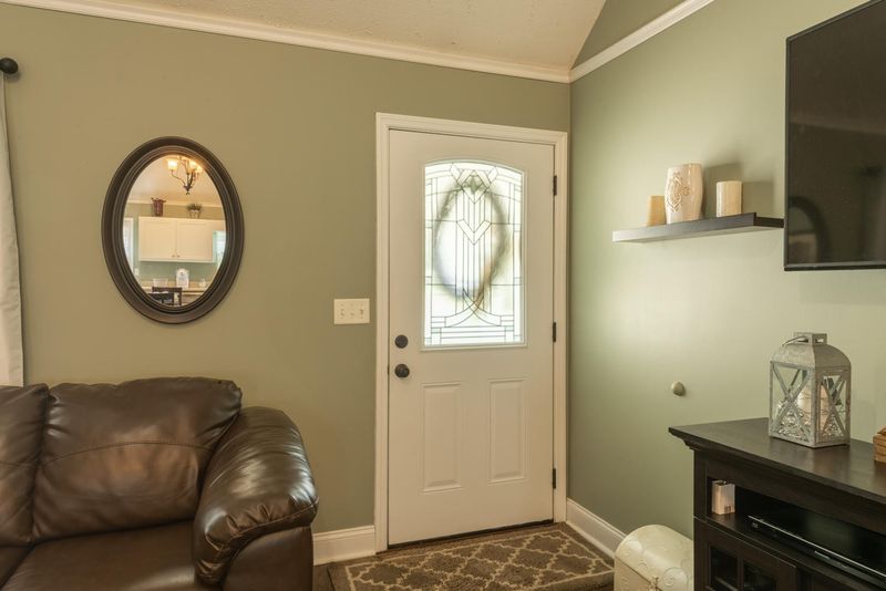 1122 Probasco St, La Fayette, GA 30728