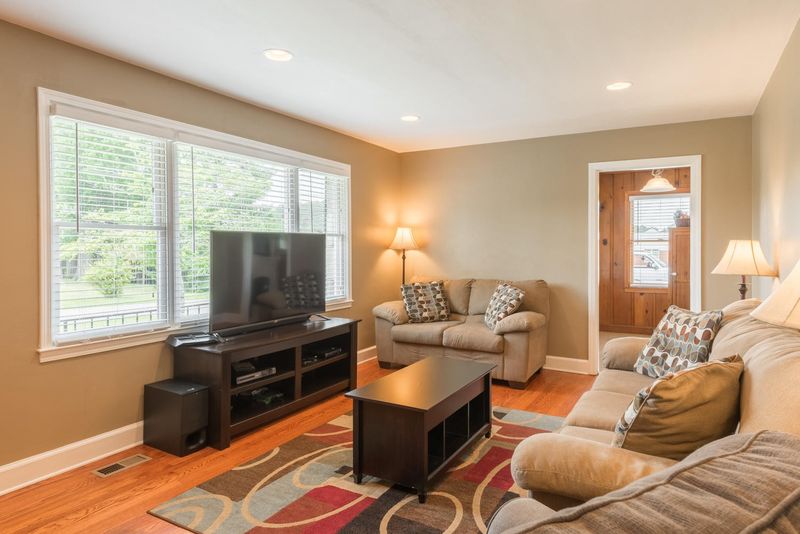 10 Ensign Rd, Rossville, GA 30741