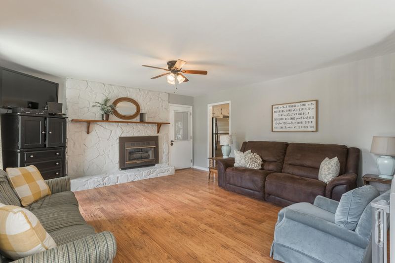 184 U S Grant Dr, Ringgold, GA 30736