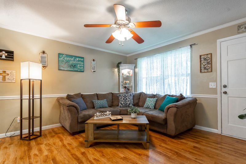 239 Sparrow Ln, Ringgold, GA 30736