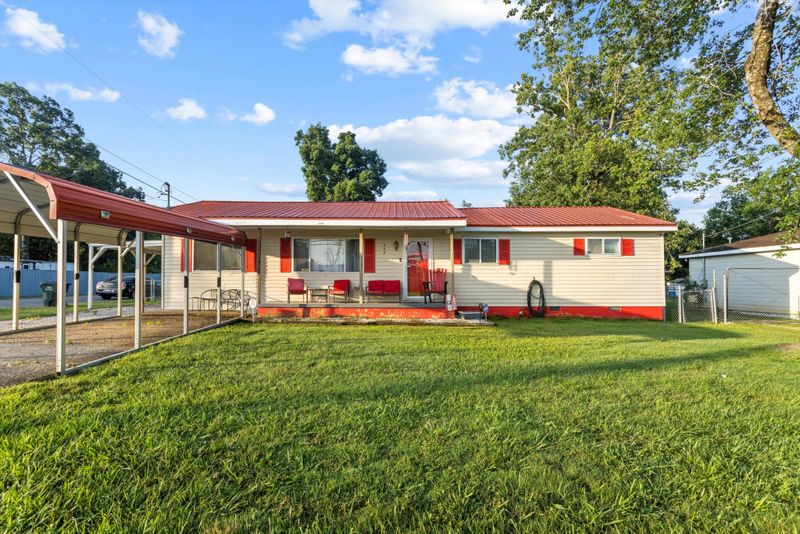 360 Steele Rd, Rossville, GA 30741