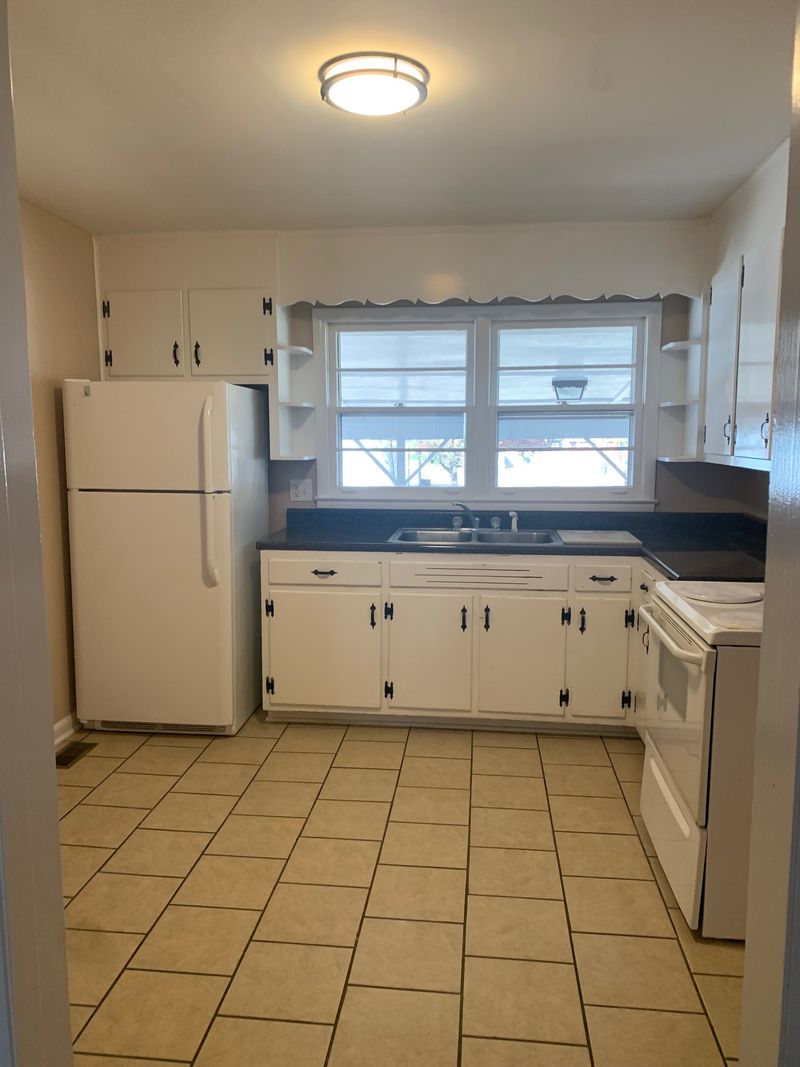 1811 Cypress Dr, Murfreesboro, TN 37130