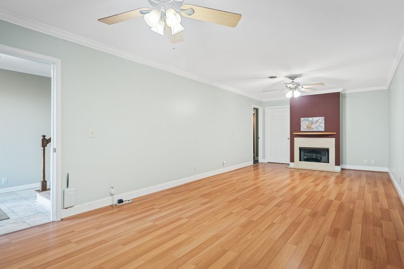 143 Jefferson Sq, Nashville, TN 37215