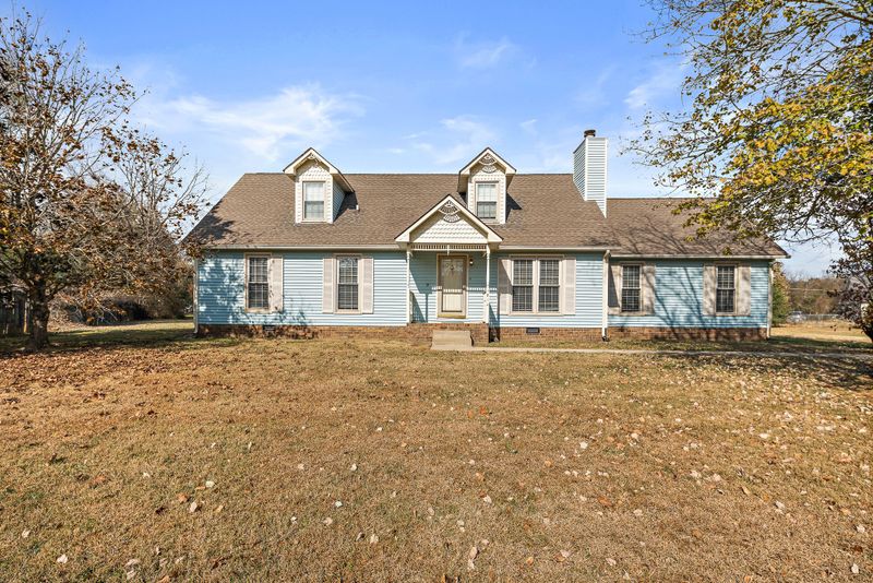 1814 Fox Camp Ct, Murfreesboro, TN 37127