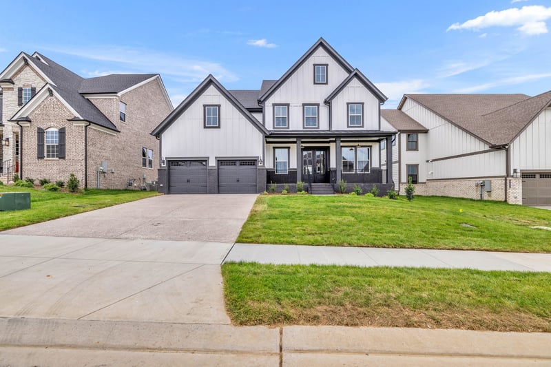5427 Ayana Dr, Arrington, TN 37014