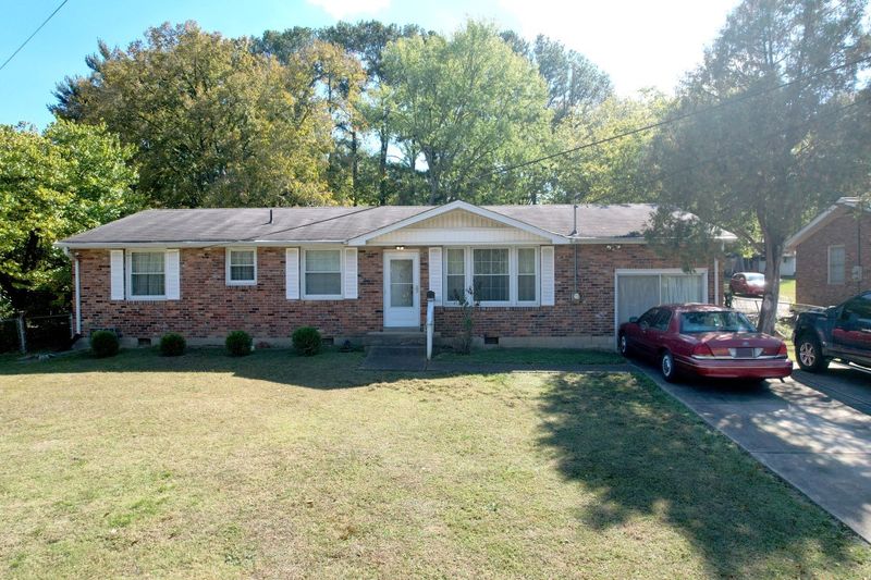5008 Edmondson Pike, Nashville, TN 37211