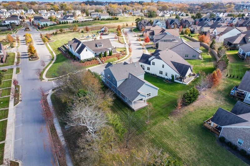 4031 Devinney Dr, Franklin, TN 37064