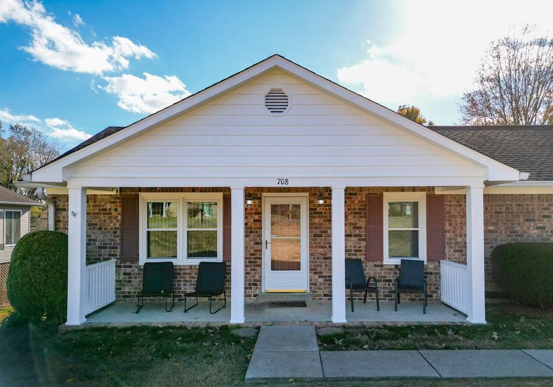 708 Shenandoah Dr, Columbia, TN 38401