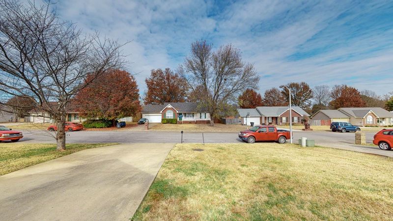 2821 Wellington Pl, Murfreesboro, TN 37128