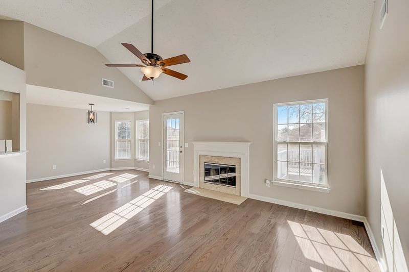 2673 Paradise Dr, Spring Hill, TN 37174