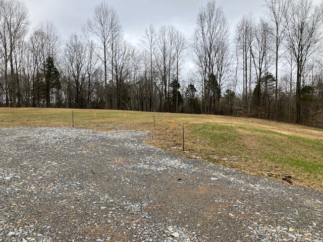 1 Barnhill Rd, Primm Springs, TN 38476