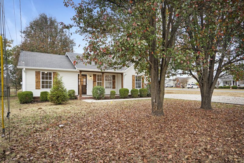 705 Mason Tucker Dr, Smyrna, TN 37167