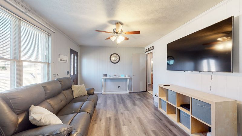 130 Orchard Valley Rd, Hendersonville, TN 37075