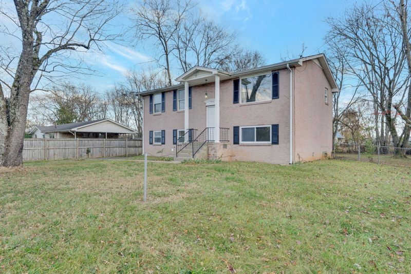 1950 S Rutherford Blvd, Murfreesboro, TN 37130