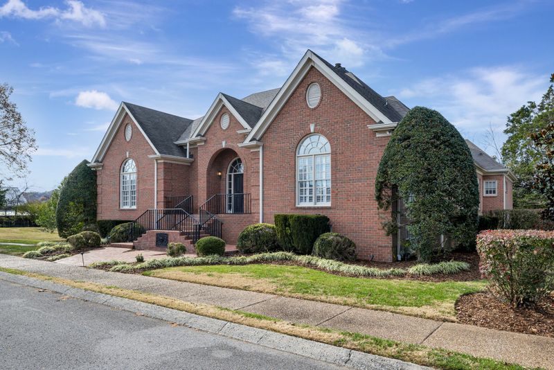 107 Middleton Cir, Nashville, TN 37215