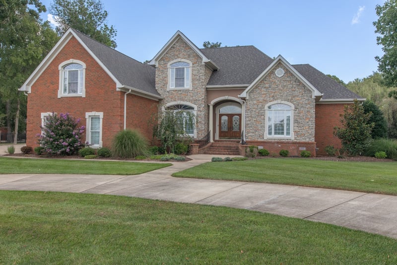 2264 Oakleigh Dr, Murfreesboro, TN 37129