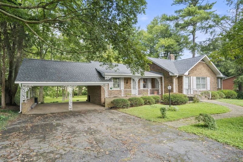 7516 Highway 52, Orlinda, TN 37141