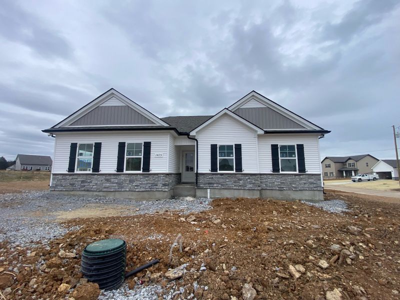 1425 Blackstone St, Murfreesboro, TN 37129