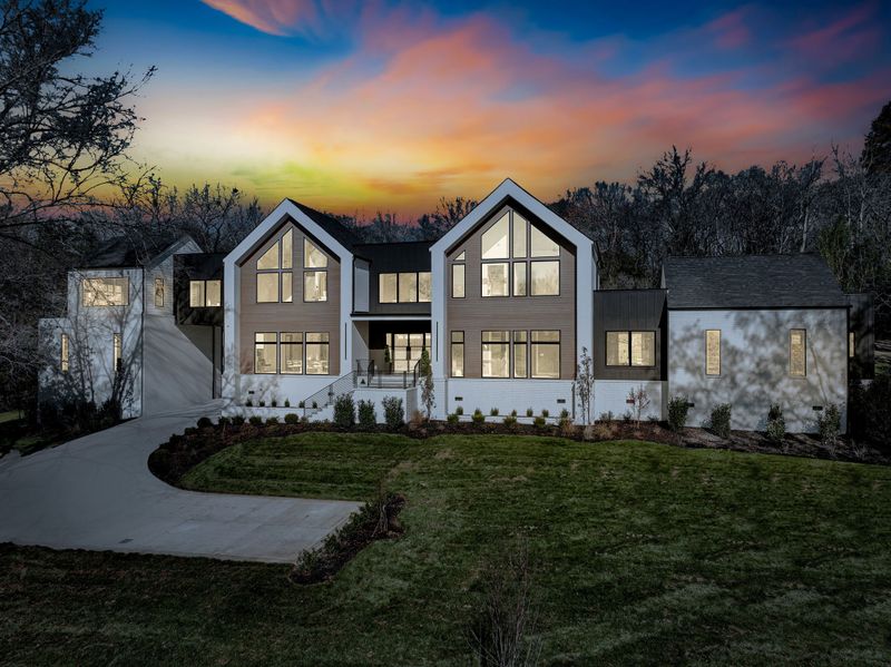 6324 East Valley Rd, Nashville, TN 37205