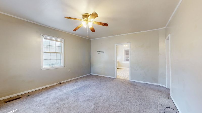 1113 Morningside Dr, Columbia, TN 38401