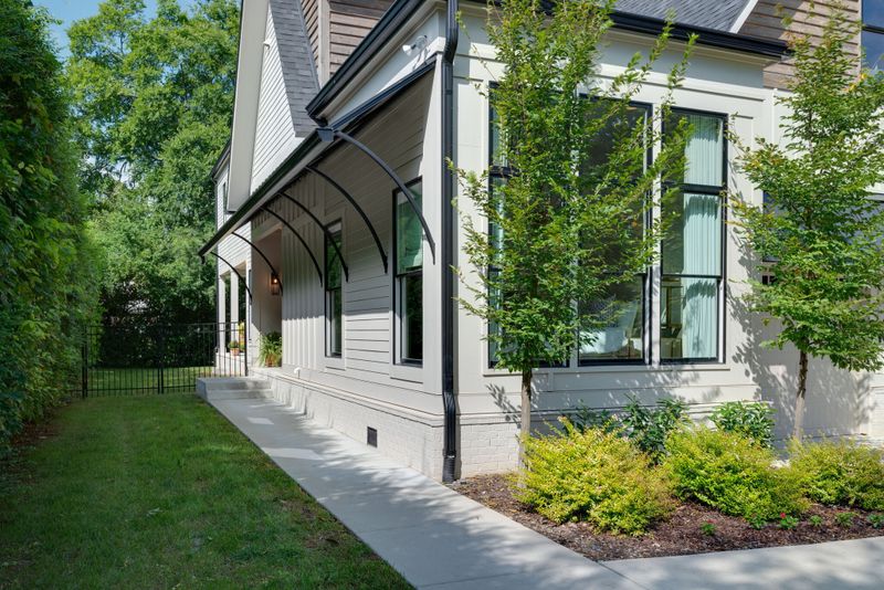 3503 Robin Rd, Nashville, TN 37204