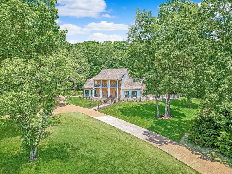 325 East Piney Rd, Dickson, TN 37055