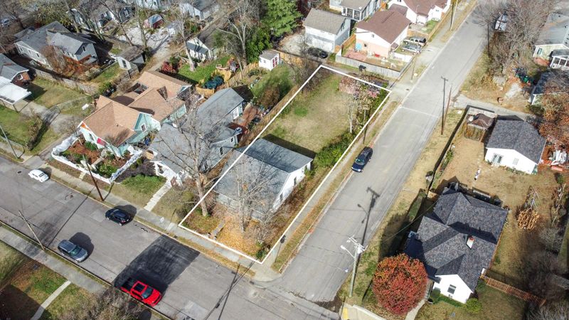 1711 Boscobel St, Nashville, TN 37206