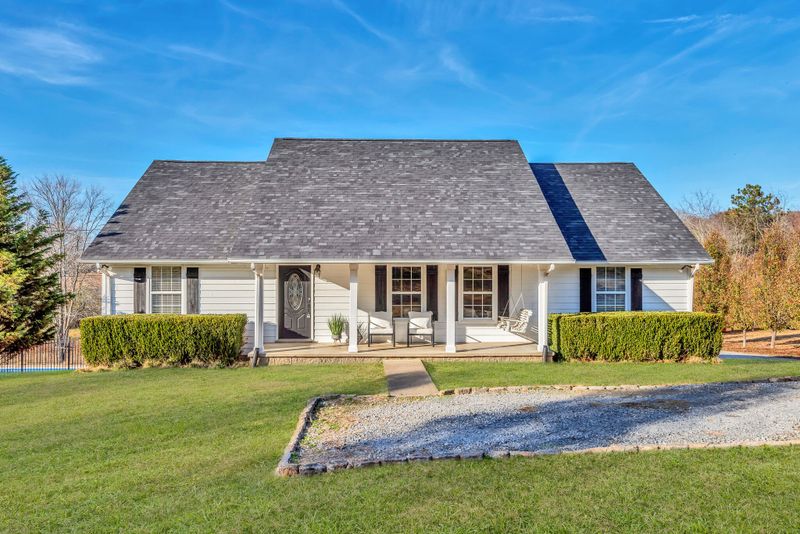 1114 Yellow Creek Rd, Dickson, TN 37055