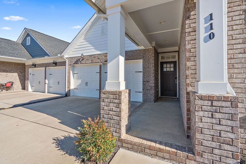 110 Saddlewood Ln, Hendersonville, TN 37075