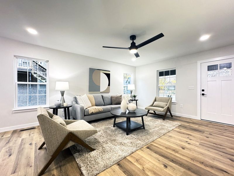904 N 2nd St, Nashville, TN 37207