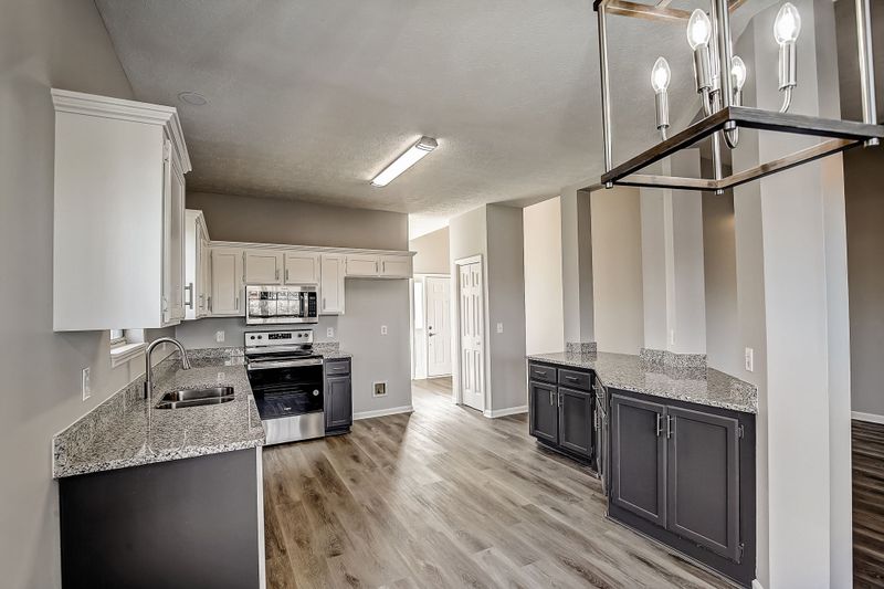 817 Pebble Creek Ct, Antioch, TN 37013