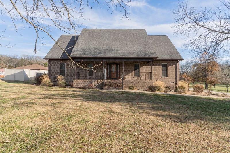 1002 Northshore Dr, Castalian Springs, TN 37031