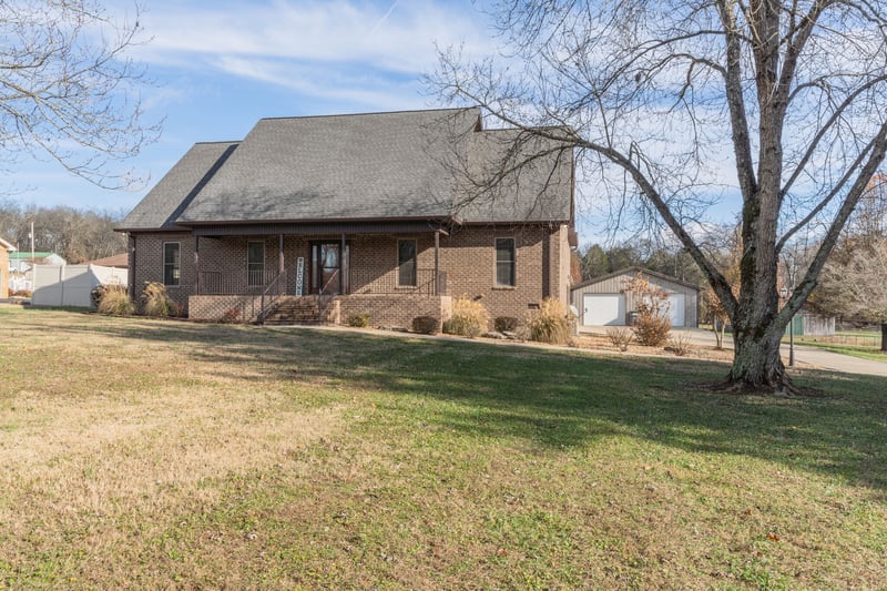 1002 Northshore Dr, Castalian Springs, TN 37031