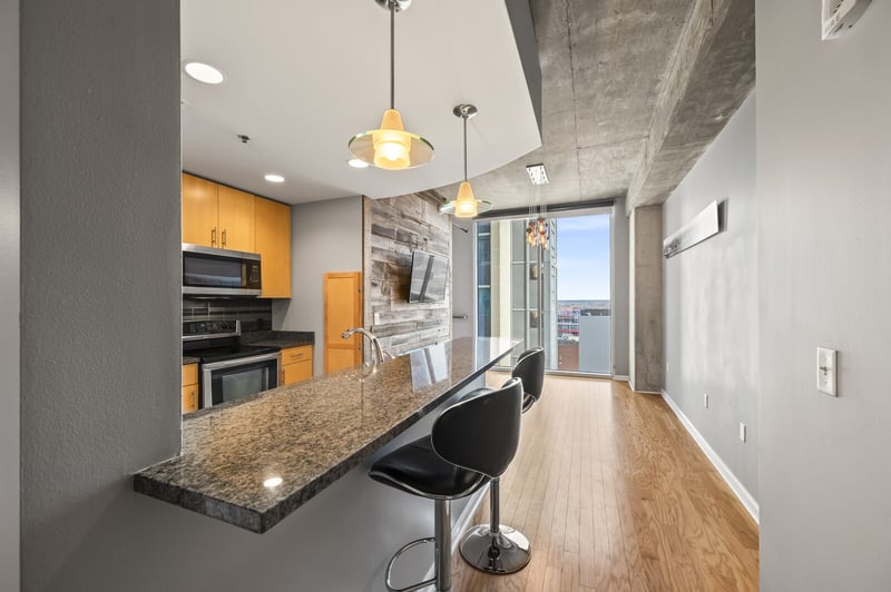415 Church St #1411, Nashville, TN 37219