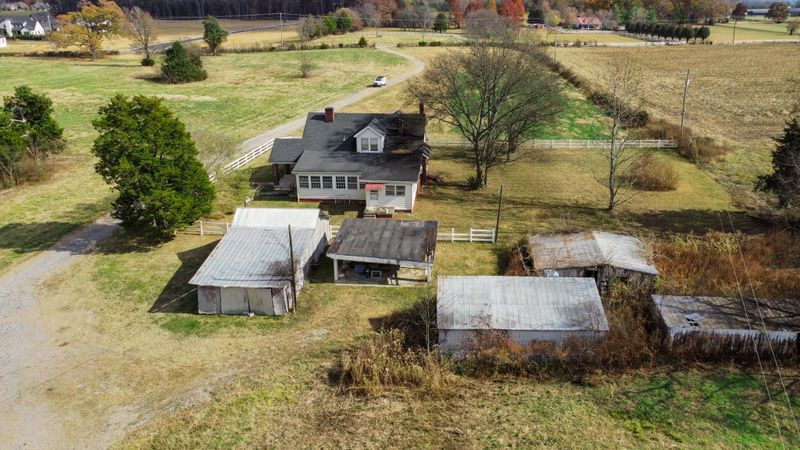 2872 Armstrong Valley Rd, Murfreesboro, TN 37128