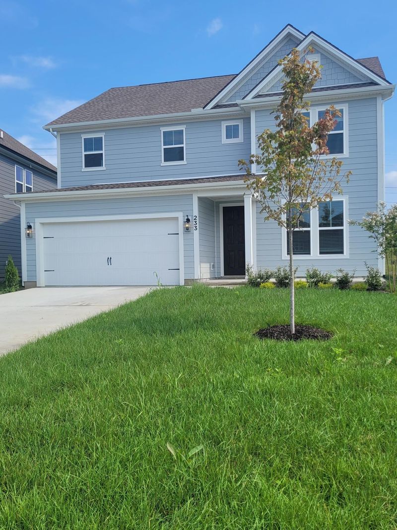233 Cornice Dr, La Vergne, TN 37086