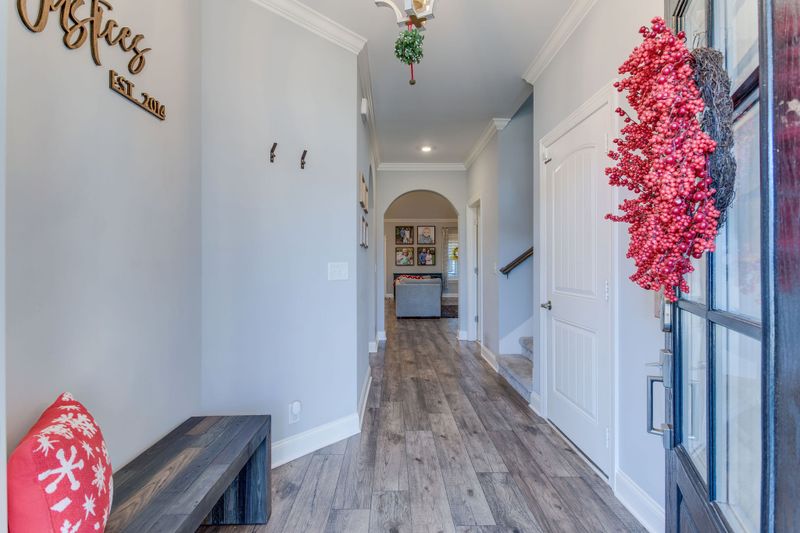 1035 Licinius Ln, Murfreesboro, TN 37128