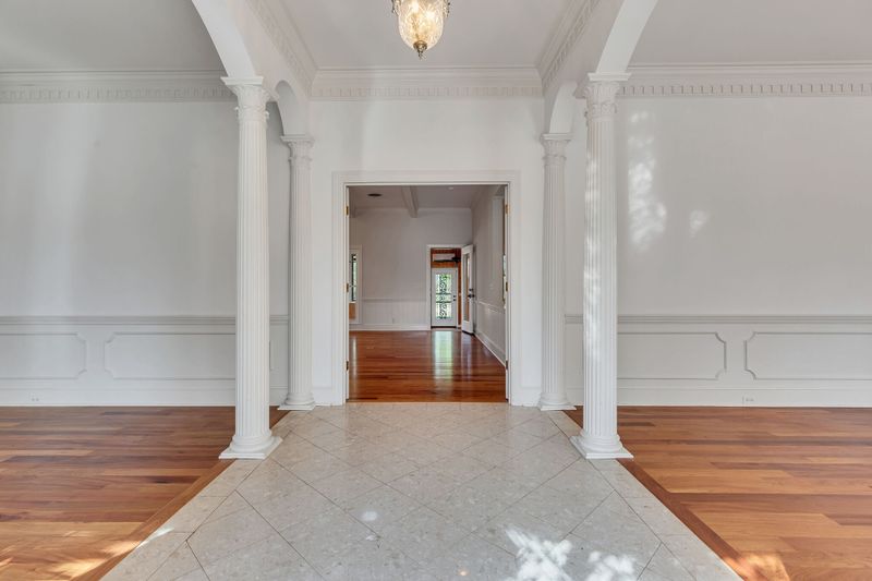 511 Woodmore Dr, Murfreesboro, TN 37130