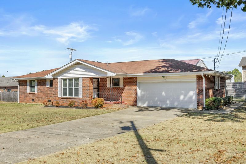40 Jackson Way, Fort Oglethorpe, GA 30742